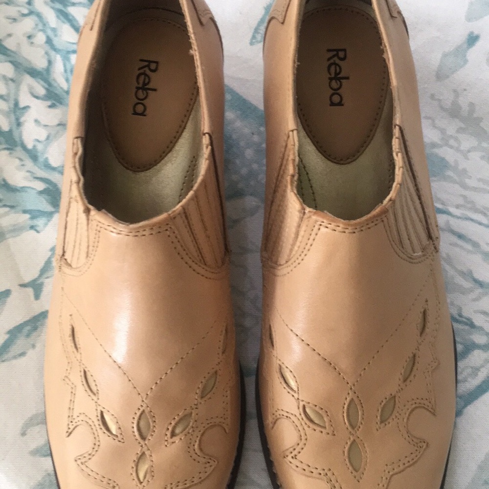 Reba 6 1/2 leather boots